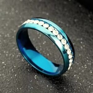 Elegant Unisex Blue Stainless Steel Crystal Band Ring Sz 8